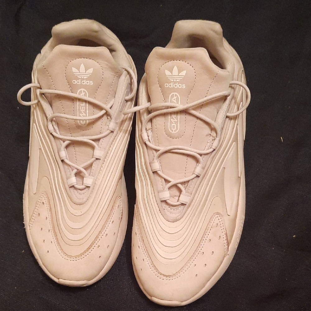Adidas Blush Ozelia Athletic Shoes Size 11